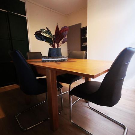 Entire 1 Bed Spacious Apartment, Private Balcony & Study Room Near City Whitehouse  Εξωτερικό φωτογραφία